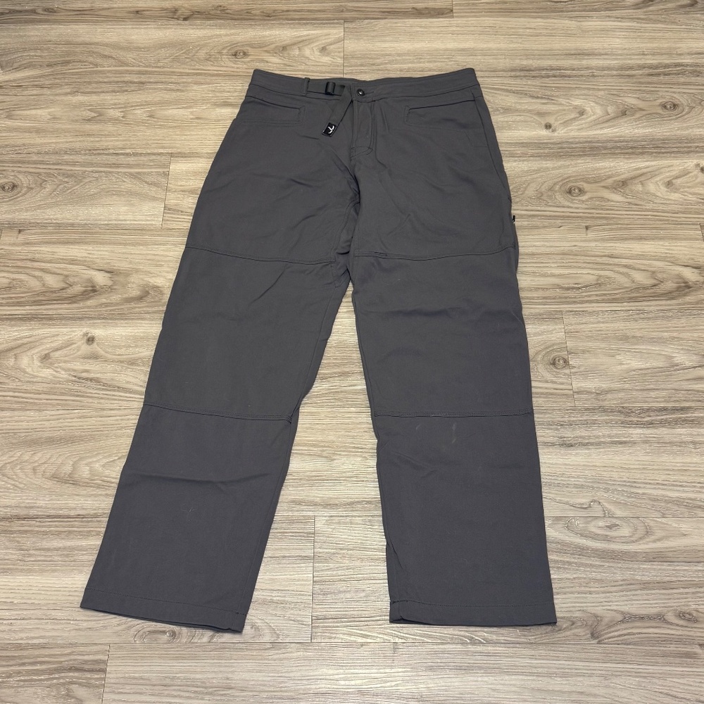 Prana Men's Cargo-Style Hiking Pants – Size Large